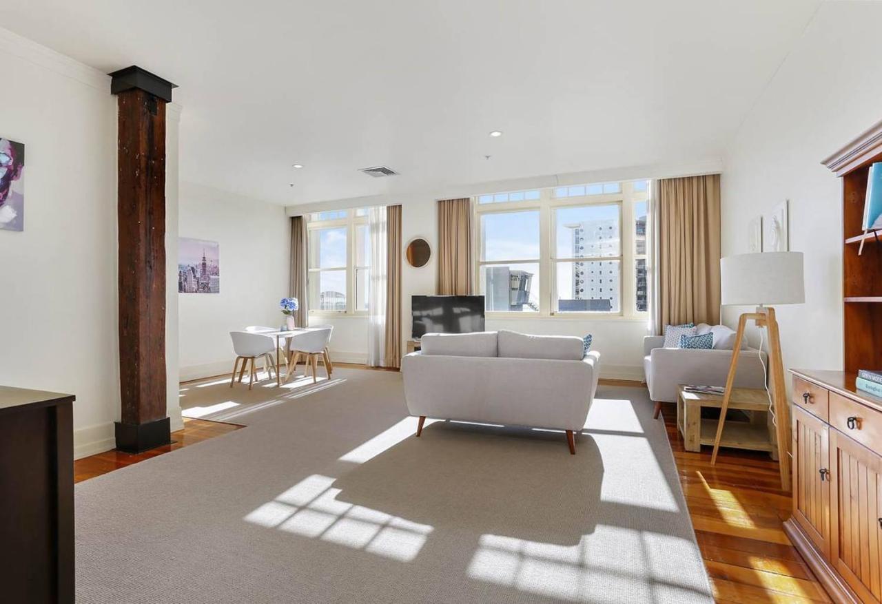 Spacious One Bedroom In The Heritage Hotel! Auckland Exteriör bild